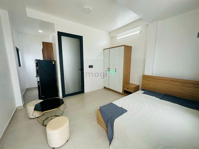 Hình ảnh Cho thuê penthouse 2 phòng ngủ 2 ban công full nội thất