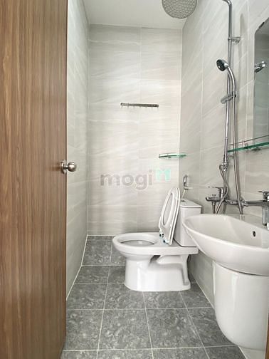 Hình ảnh Full nội thất gỗ cao cấp, Mới 100%, Hẻm ô tô, Khu vực Sân bay, 26m2
