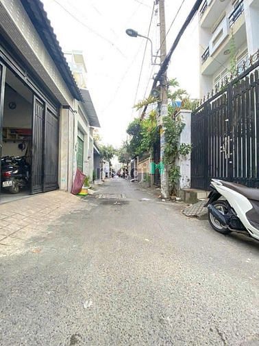 Hình ảnh Bán nhanh lô đất hxh thông Bùi Quang Là-52m2-sổ vuông vức đẹp-4,45 Tỷ