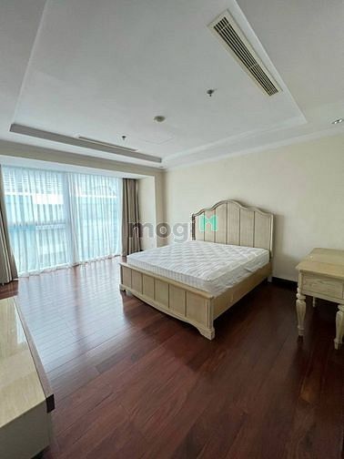 Hình ảnh Cho thuê Vincom Center 3PN diện tích 145m2/ full NT/ 55 Triệu