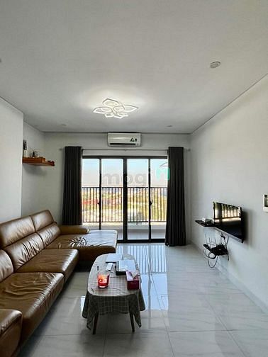 Hình ảnh Em bán DVela Q7 3pn2wc full nội thất căn góc 1 tỷ 685 tr DT:95m2 SHR
