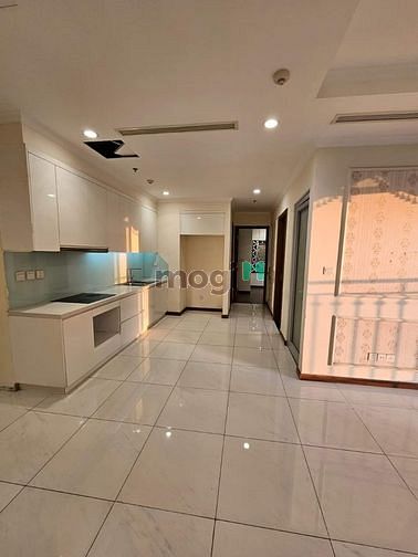 Hình ảnh Vinhomes Central Park🔥 Bán căn 2pn Landmark 5 Sổ hồng riêng - 2,68 tỷ