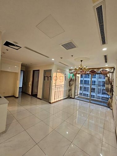 Hình ảnh Vinhomes Central Park🔥 Bán căn 2pn Landmark 5 Sổ hồng riêng - 2,68 tỷ