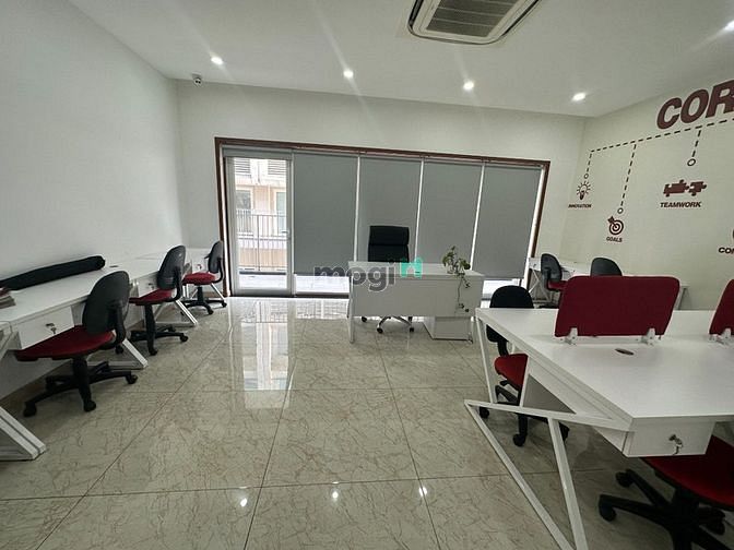Hình ảnh Cho thuê nhà phố sala 550m2, giá thuê chỉ 100tr có thang máy