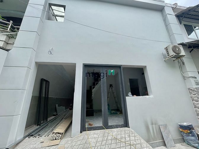 Hình ảnh Bình Thạnh 1 Trệt 1 Lầu Trang Bị Đầy Đủ Nội Thất