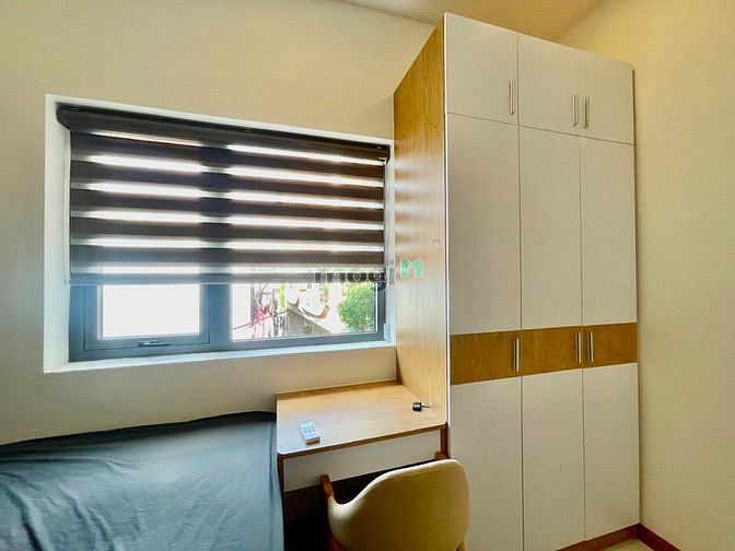 Hình ảnh Căn Hộ Full NT Ban Công Cửa Sổ Thoáng Mặt Tiền CMT8 Q10