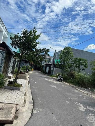 Hình ảnh Đất ngộp bán gấp 6x21m KCN Cầu Tràm giá 700tr, SHR
