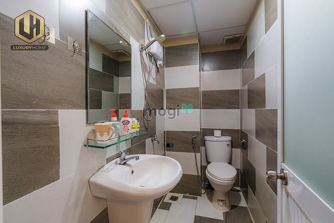 Hình ảnh Studio 40m2 đầy đủ nội thất ở trung tâm Quận 7 nội thất cao cấp