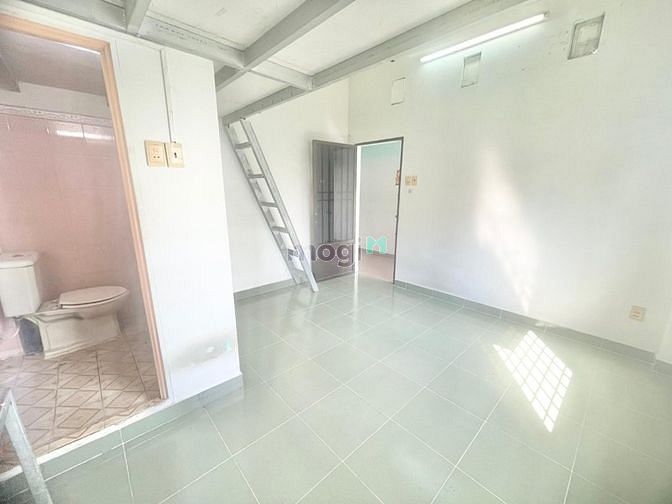 Hình ảnh PHÒNG TRỌ kế bên Aeon Mall Tân Phú_30m2 _ CÓ GÁC, KỆ BẾP, GIỜ TỰ DO