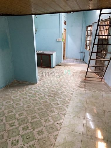 Hình ảnh Nhà nguyên căn mặt tiền buôn bán được