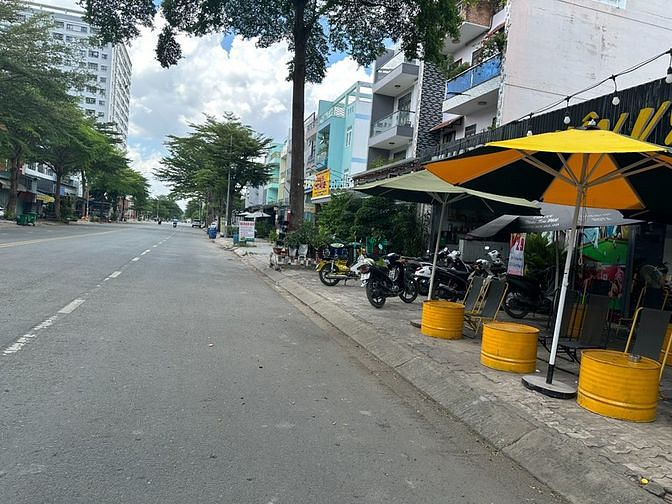 Hình ảnh 141m2 6x23.5m, thổ cư hết, đường nhựa 8m - Giáp SG, ngã tư Bình Phước