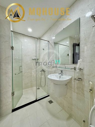 Hình ảnh Cho thuê CHDV 1PN 1PK 45m2 - dọn phòng hằng tuần ngay sân bay