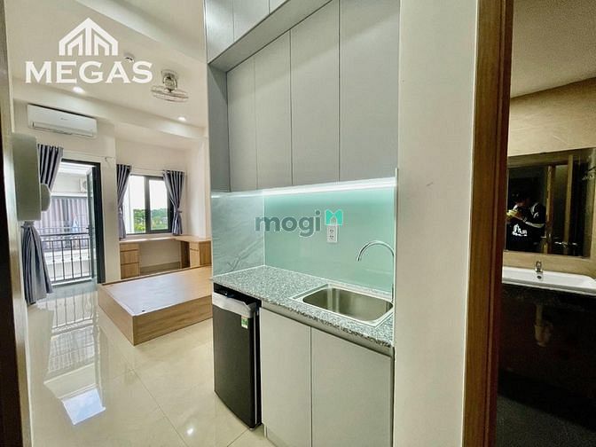 Hình ảnh Phòng Studio Full Nội Thất Rộng 30m2 Ban Công Ngay Dương Quảng Hàm