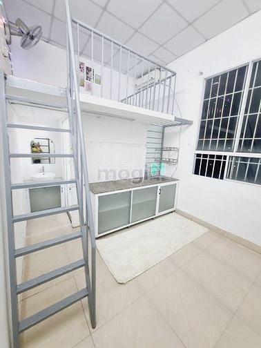 Hình ảnh Phòng trọ có gác cửa sổ thoát mát Quận 2