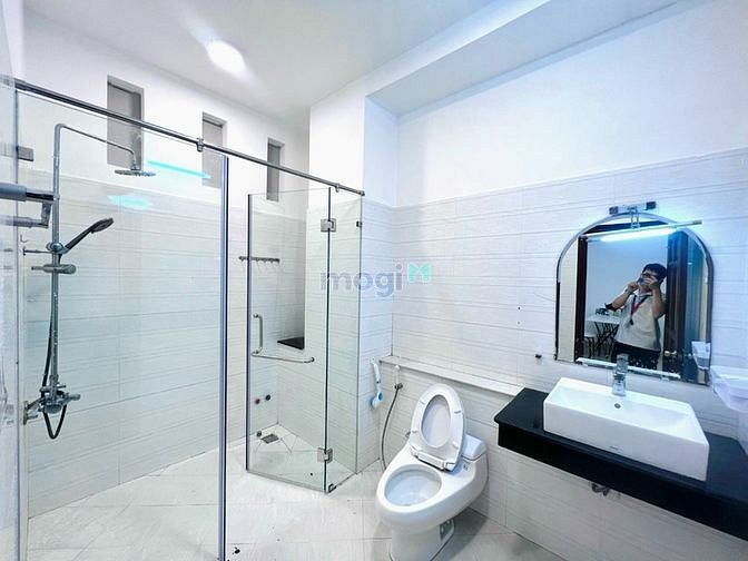 Hình ảnh Studio có vách ngăn, ban công, cửa sổ lớn Quận 7_ gần Lotte, Tdtu,