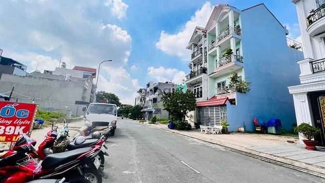Hình ảnh Mặt tiền ĐSố 16m, Khu dân cư Êm Đềm Linh Xuân , Thủ Đức, 90m2, 5.39Tỷ