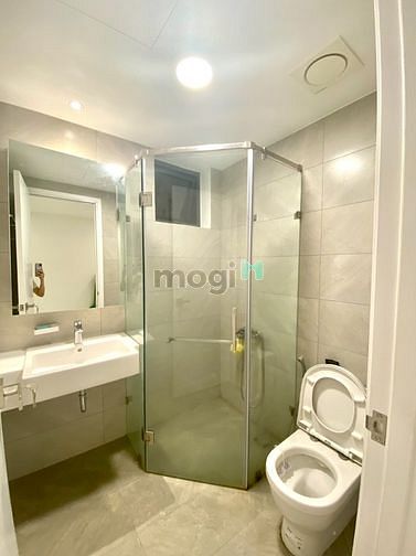 Hình ảnh C/hộ D’Lusso 1PN riêng biệt có ban công thoáng mát, tầng cao – 10,5tr