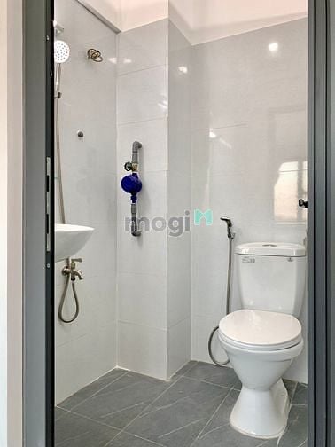 Hình ảnh Cho thuê chung cư mini studio đầy đủ tiện nghi gần vòng xoay Phú Hữu