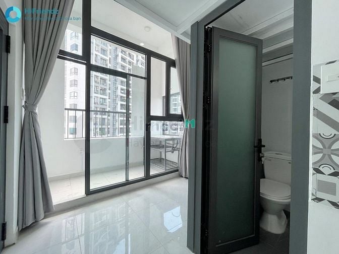 Hình ảnh Cho thuê chung cư mini studio đầy đủ tiện nghi gần vòng xoay Phú Hữu