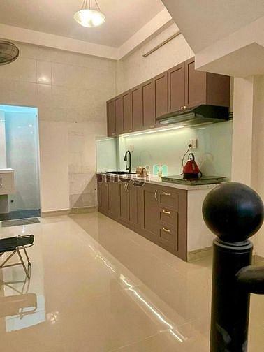 Hình ảnh Nhà mới p3Q8 phạm Thế hiển Cách MT 10m Hẻm rộng SHR