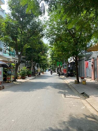 Hình ảnh Bán Đất 100m2 (5x20m) - gần Đại Học Văn Lang GPXD 4Tầng & Hẻm nhựa 10m
