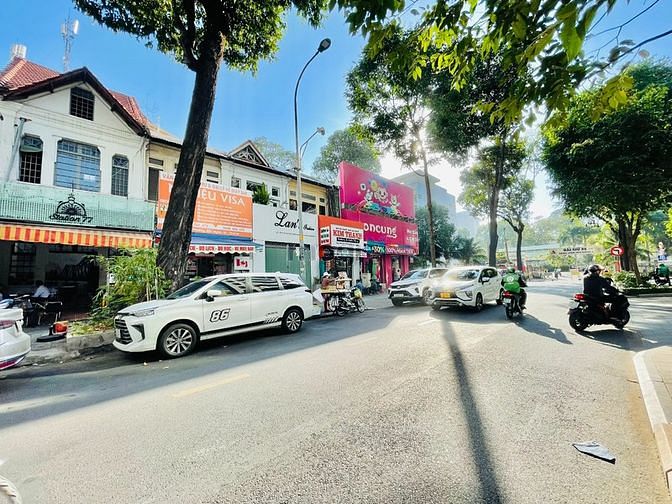 Hình ảnh Cho Thuê Nhà MT số 10 LÊ VĂN HƯU, Bến Nghé, Quận 10.
