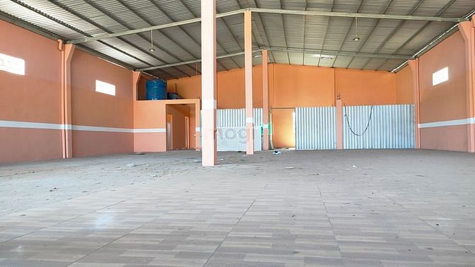 Hình ảnh Chính chủ cần bán đất thổ cư và nhà kho đường xe công