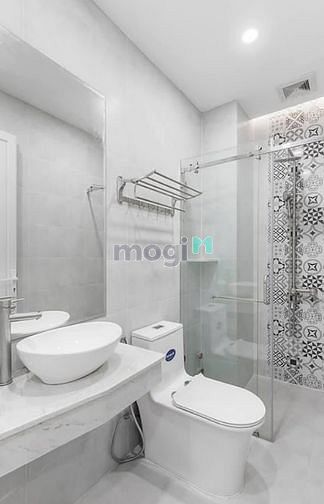 Hình ảnh Cho thuê Trang Chủ MB66.COM / Đăng Ký Tặng 66K mới xây cửa sổ lớn full nội thất Trần Hưng Đạo Quận 1