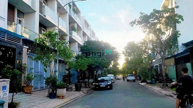 Hình ảnh Bán Đất thông số chuẩn 80m2  (4x20m) Đặng Thùy Trâm , Xây Dựng 5 Tầng