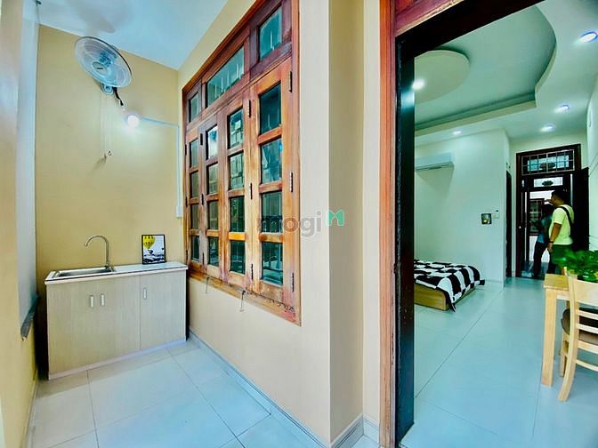 Hình ảnh 🔥🔥 STUDIO BAN CÔNG THANG MÁY full nội thất Etown Cộng Hoà gần Q3 Q1