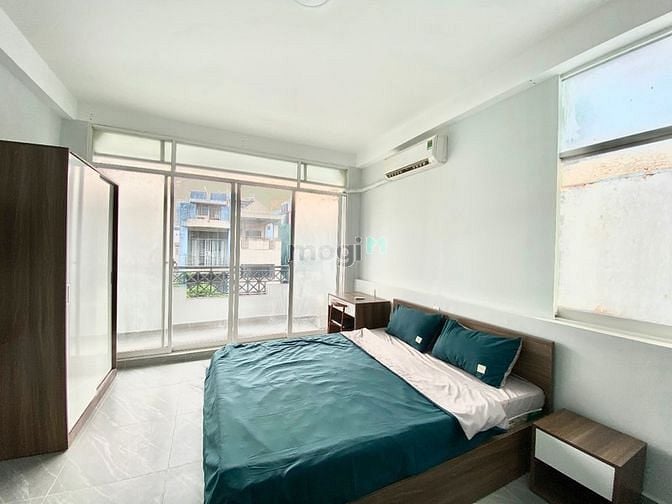 Hình ảnh 1PN banconl lớn 50m2_View thoáng mát_ĐH Luật_Chân Cầu Calmette