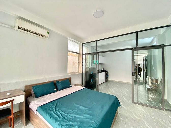 Hình ảnh 1PN banconl lớn 50m2_View thoáng mát_ĐH Luật_Chân Cầu Calmette