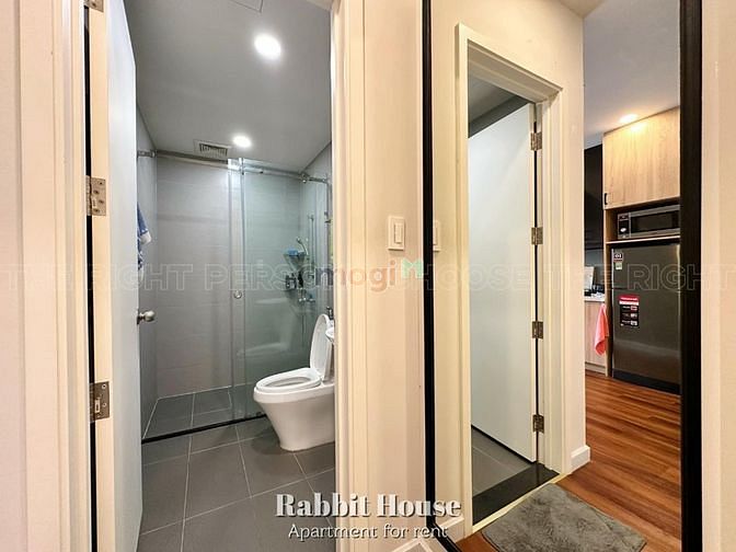 Hình ảnh Cho Thuê Căn Hộ 1PN Cao Cấp 50m2 có Bancol Rộng - Quận 3