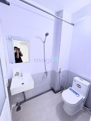Hình ảnh Cho Thuê Căn Hộ Studio Đầy Đủ Nội Thất Sân Golf Tân Sơn Nhất