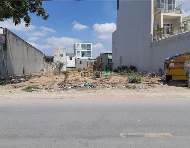 Hình ảnh Bán lô đất 90m2, mặt tiền đường Đào Trí, phường Phú Thuận, quận 7.