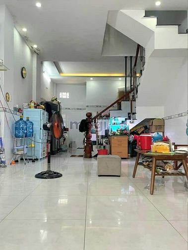 Hình ảnh Li hôn cần bán nhà Lê Sát TPhu, 51m2, 2PN, SHR, 1ty390