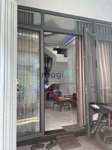 Hình ảnh Li hôn cần bán nhà Lê Sát TPhu, 51m2, 2PN, SHR, 1ty390