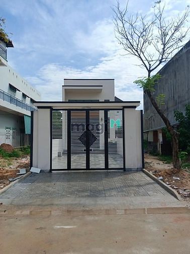 Hình ảnh bán nhà mới xây dựng kiên cố, 3p ngủ.