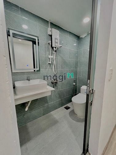 Hình ảnh Phòng Tách bếp - Full nội Thất - Máy giặt riêng -phố đi bộ -khánh hoi