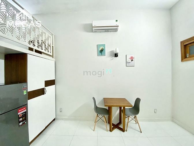 Hình ảnh Căn Hộ Gác Cửa Sổ Siêu Rẻ Cực Gần Lotte q7
