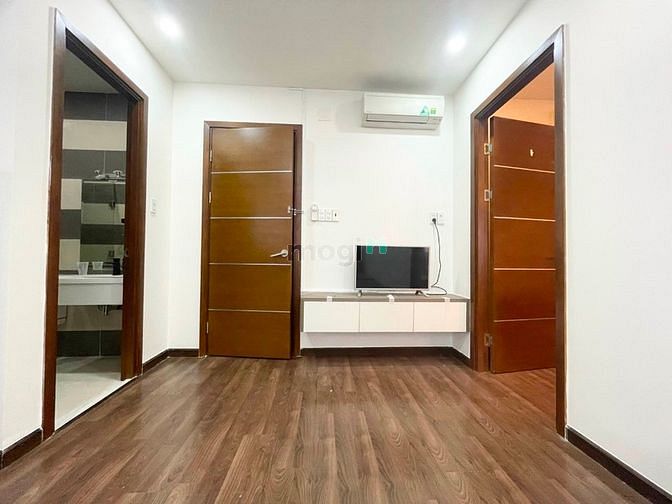 Hình ảnh Q1 Siêu boom Tấn 1PN Bao Phí kế Bason SVĐ Hoa Lư , Gem Center,