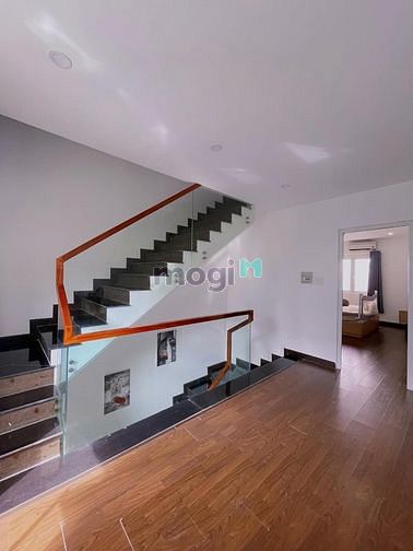 Hình ảnh Cần Bán Nhà Ở Khu Mega Rubi - Phú Hữu - Tp.Thủ Đức