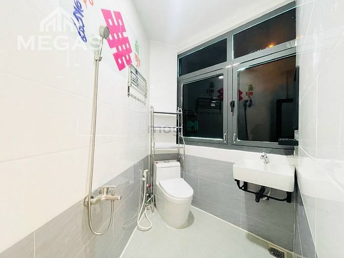 Hình ảnh CHDV Đẳng Cấp Full Nội Thất Thoáng Sáng ngay Lê Đại Hành, Âu Cơ Q11