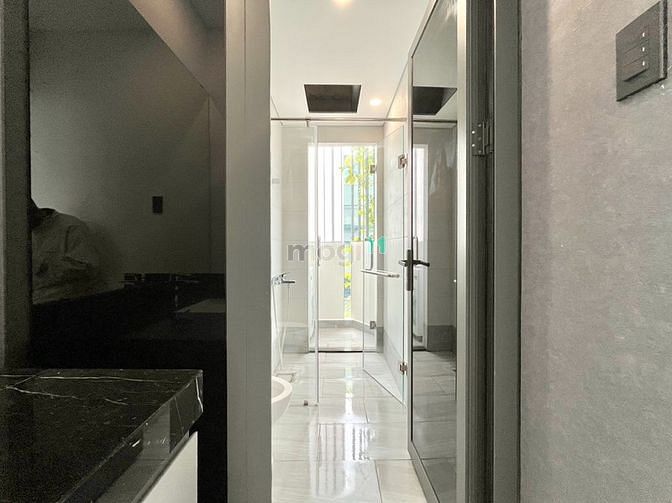 Hình ảnh Căn Hộ 1PN Cao Cấp 50m2 Bancol Lớn Khu Vực Gần Công Viên Lê Thị Riêng