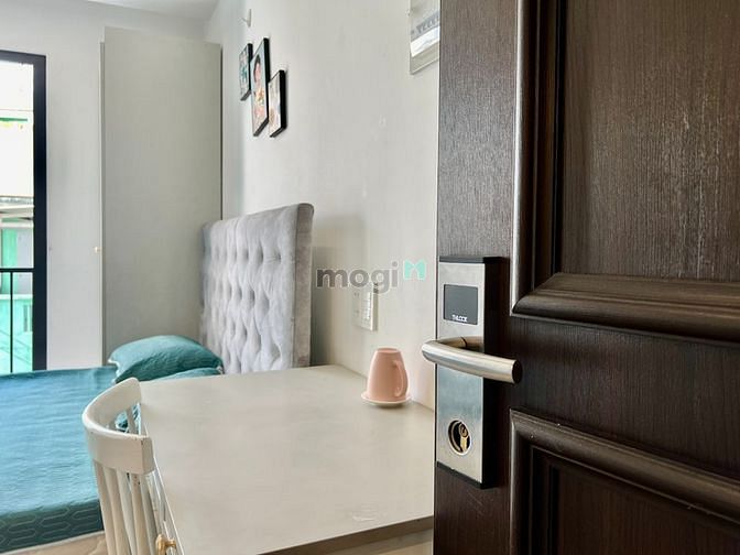 Hình ảnh ✅Mb6623 nạp rút nhanh chóng BAN CÔNG nội thất phong cách khách sạn 5 sao Phan Đăng Lưu