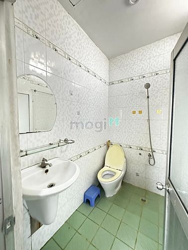 Hình ảnh Phòng Có Nội Thất Cơ Bản Sát Etown