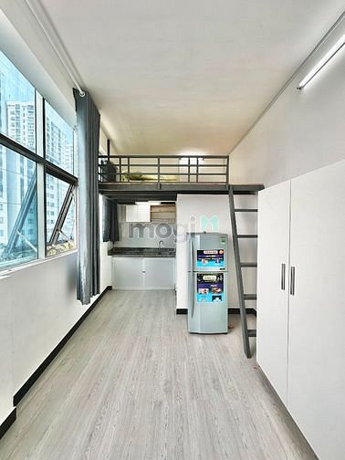 Hình ảnh Cho Thuê Căn Hộ Có Gác Thang Máy Ngay Âu Cơ Tiện Nghi