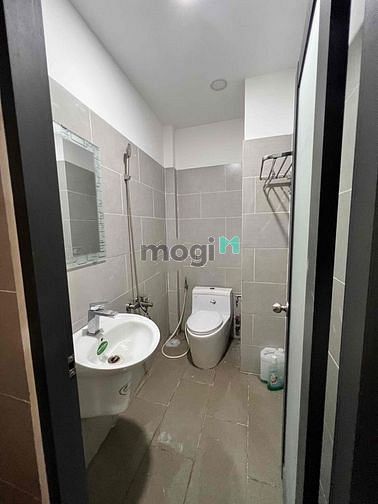 Hình ảnh Nhà Mới Hẻm 6m Tân Quý_ 1 Lầu_4x20m _3 Máy lạnh