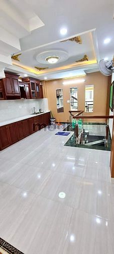 Hình ảnh Siêu Phẩm 5 Tầng - Tân Trụ - Đường 8M - Dân Trí Cao - Khu Vip Tân Bình