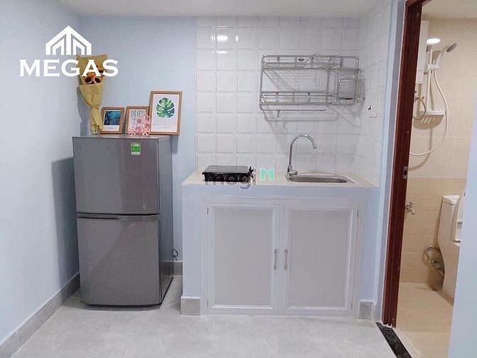 Hình ảnh Căn Hộ Gác Cao 1m8 Có Máy Lạnh Gía Rẻ